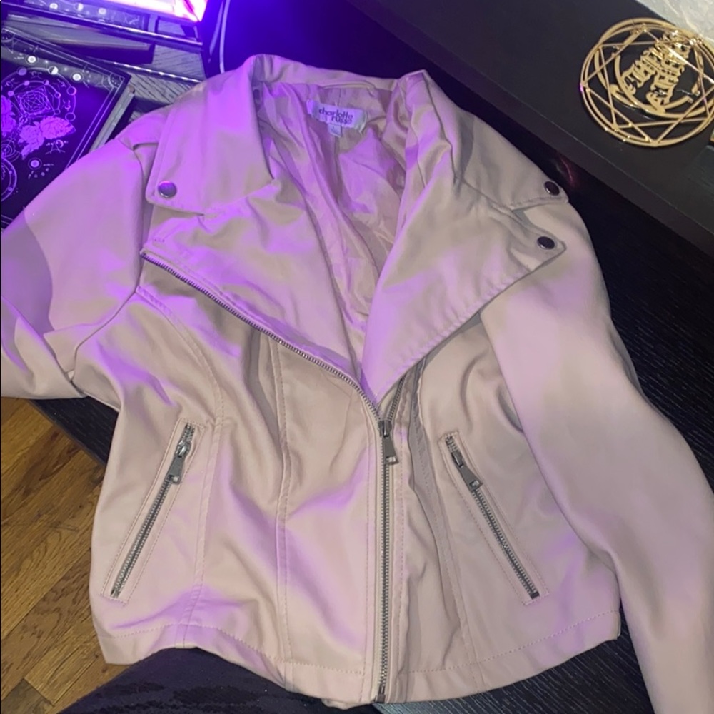 Charlotte Russe CROP TOP BLAZER